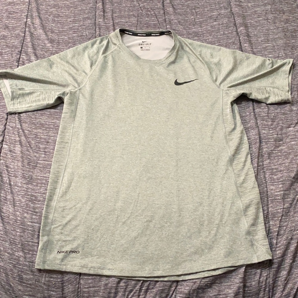 NIKE PRO Dri-Fit shirt. Large.